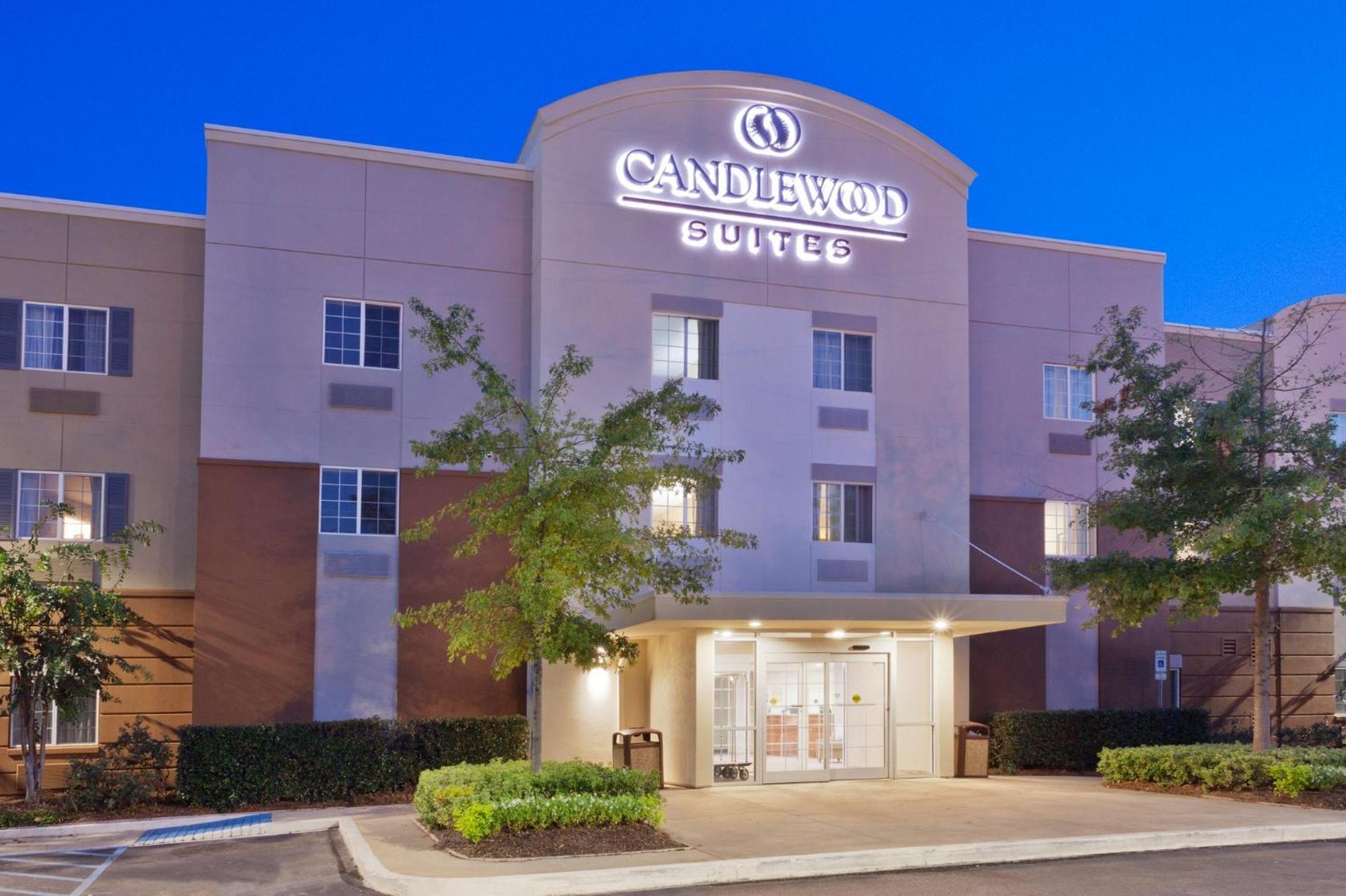 Candlewood Suites Eastchase Park By Ihg Montgomery Exterior foto